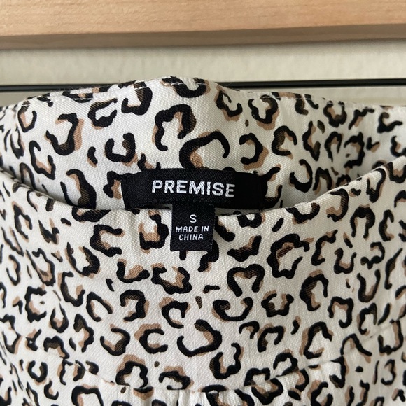 Premise Leopard Print Pull-On White Skinny Stretch Pants, Size S - Picture 3 of 5